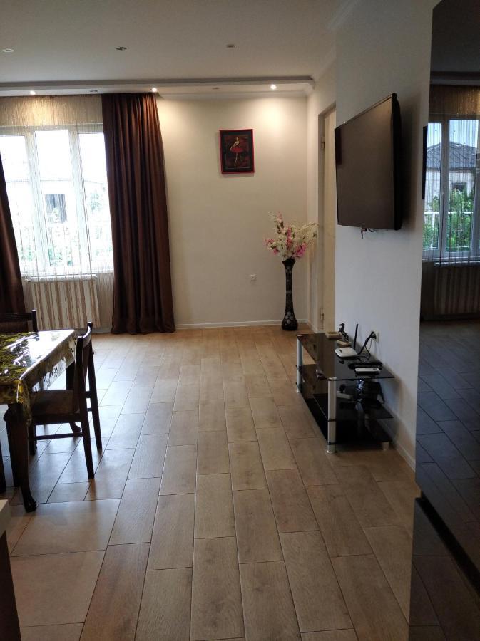 Tskaltubo Apartment Mirian Mepe Εξωτερικό φωτογραφία